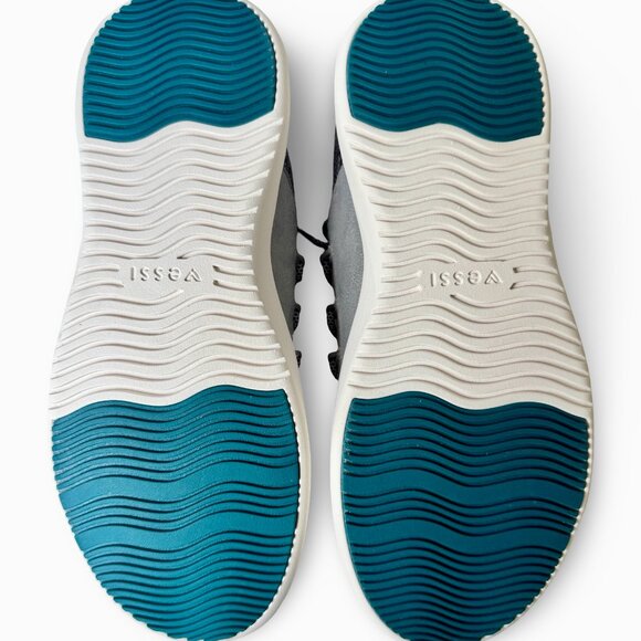 Vessi Womens Cityscape Classic Gray White Knit Lace Up Lightweight Shoes Size 8 - Picture 7 of 7